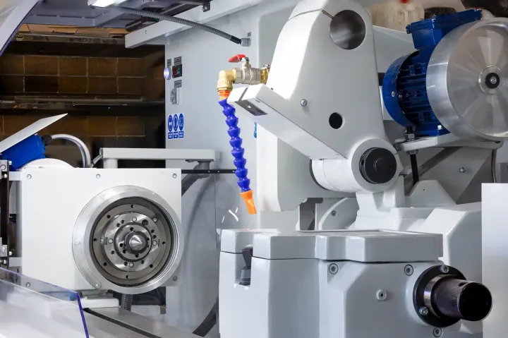 Geometry verified under load. RUP-280 grinder in production.